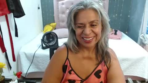 lalisha online show from May 12, 1:03 am