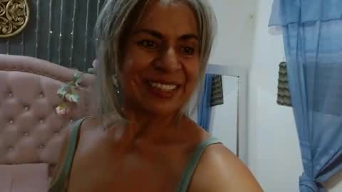 lalisha online show from May 16, 2:03 am