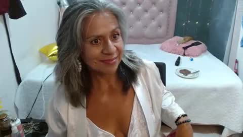 lalisha online show from February 3, 12:43 am