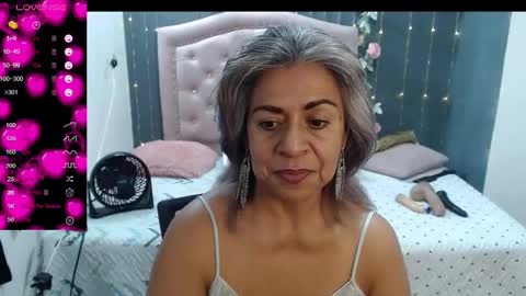 lalisha online show from December 25, 5:26 pm