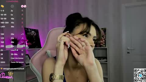 Lali online show from May 19, 1:56 am