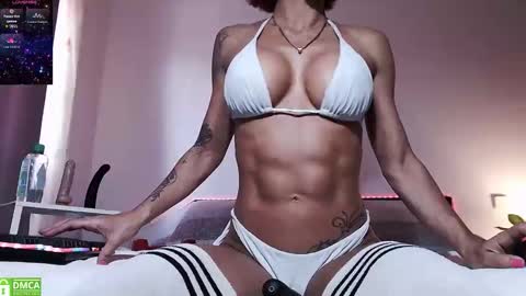 Lola online show from May 20, 5:54 pm