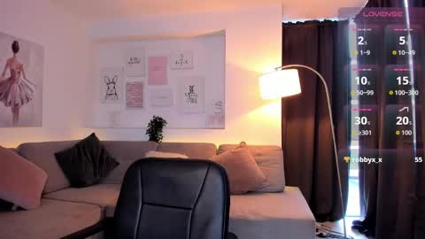 laly_dolce online show from September 18, 9:13 pm