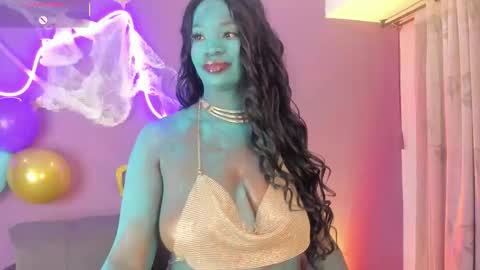    online show from October 11, 11:18 pm