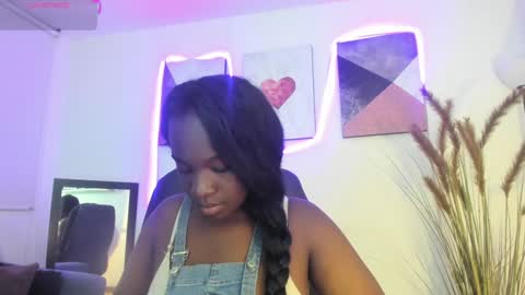    online show from December 21, 7:06 pm