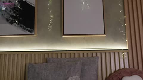 lana_lann online show from May 8, 4:27 am