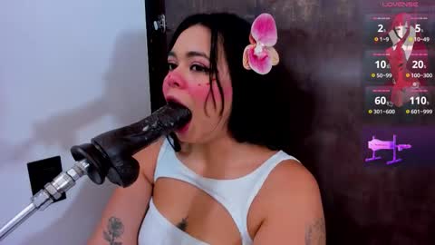 Lana online show from March 11, 4:49 am