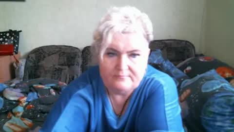 lanacat555 online show from October 7, 12:31 pm