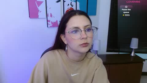 Alana Garcia  online show from October 15, 11:57 am