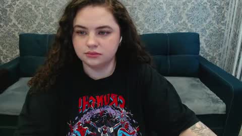 LanaRoub online show from May 19, 3:24 am