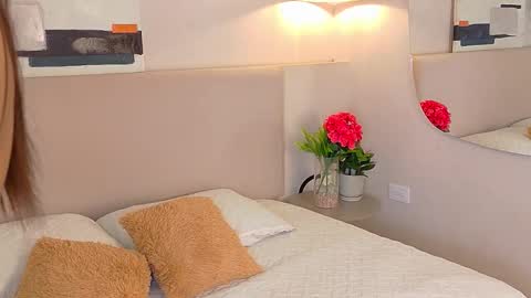 Lana online show from November 13, 8:08 pm