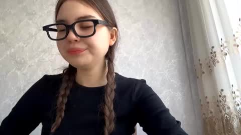 Alice online show from March 18, 5:12 am