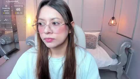 Lanna online show from November 1, 11:47 am