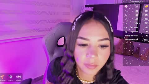 lanna_as online show from May 20, 1:46 am