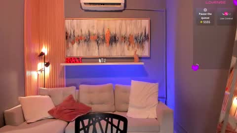 Tiana online show from November 15, 8:21 pm