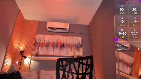 Tiana online show from October 20, 7:50 pm