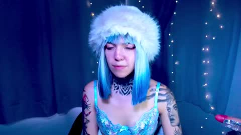 LANNIE   online show from February 21, 10:10 pm