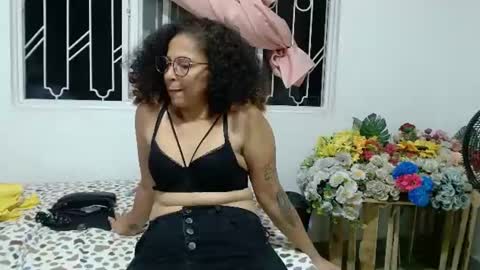 lapelichurca online show from June 18, 1:07 am