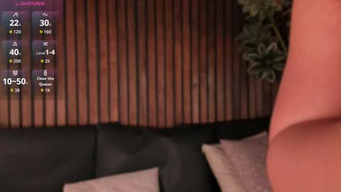 Lara  online show from September 19, 9:58 pm