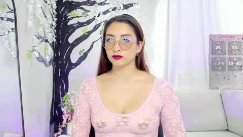      700  200   online show from October 27, 7:41 pm