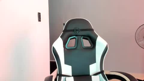 Lara online show from June 30, 4:28 pm