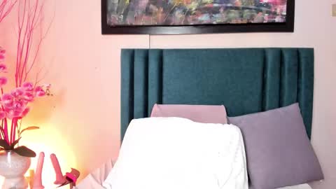  Lara Gold  online show from March 29, 12:53 am