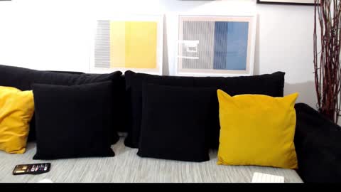 lara online show from March 2, 3:19 pm