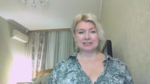 laramrs online show from October 23, 4:46 pm