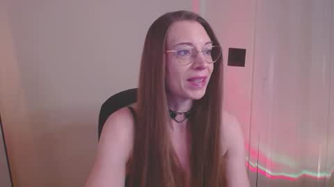 larawintersxxx online show from May 24, 9:25 pm