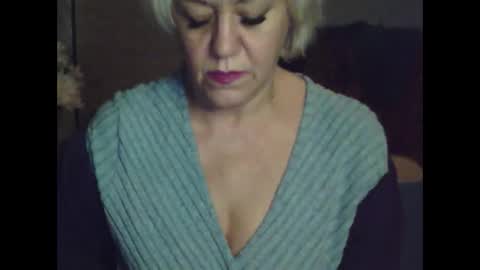 larisaq4ugo24 online show from October 26, 7:09 pm