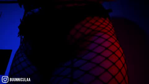  Lari online show from May 11, 10:51 pm