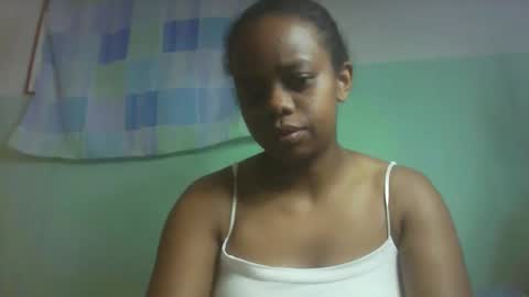 larissa645771 online show from October 12, 9:01 am