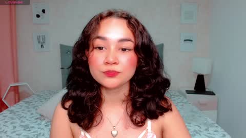 Larissas online show from January 15, 10:35 pm