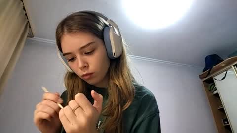 Linet online show from March 26, 10:39 am