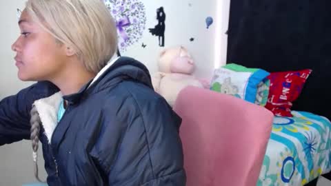 karen online show from September 9, 4:23 am