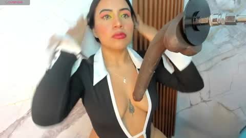 latina_candy01 online show from May 4, 7:17 pm