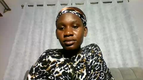 Latina online show from April 10, 4:46 pm