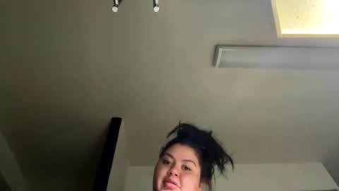 latinabbw444 online show from June 2, 4:24 am
