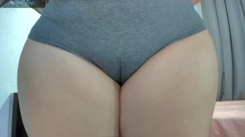 Vanessa online show from May 20, 1:57 am