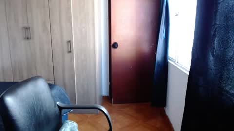 Laura online show from July 28, 12:48 pm