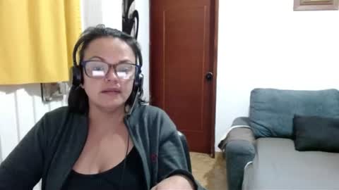 Laura online show from July 25, 2:18 am