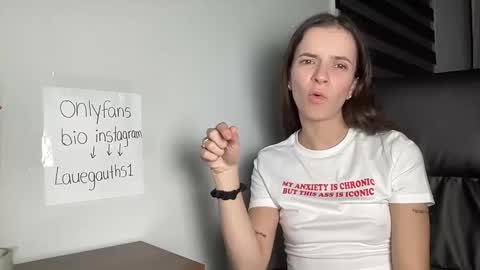lauegauths3 online show from September 30, 11:42 pm