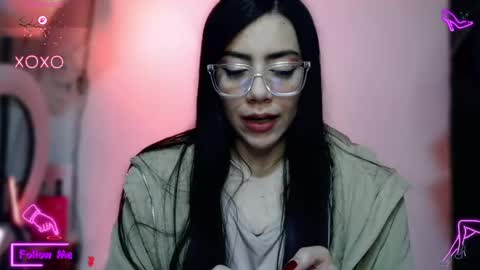 laujgray online show from October 13, 3:42 am