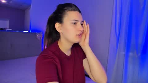 Laura online show from May 19, 4:52 am