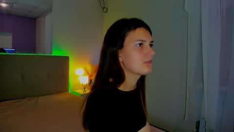 Laura online show from October 12, 6:16 am