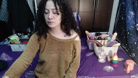  Wen  online show from September 10, 10:32 pm