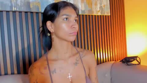 Laura online show from February 17, 12:15 pm