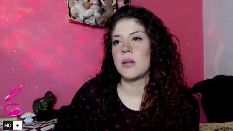 weedcam Curly Laura OF    online show from April 29, 2:53 pm