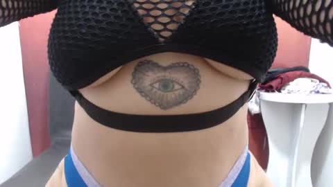 Snapshot of laura_hotyy chatting on September 15, 1:52 pm  Laura  online show from September 15, 1:52 pm