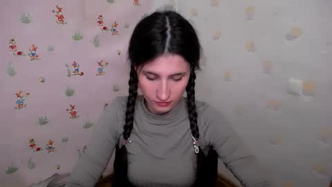 Laura online show from March 25, 10:07 am